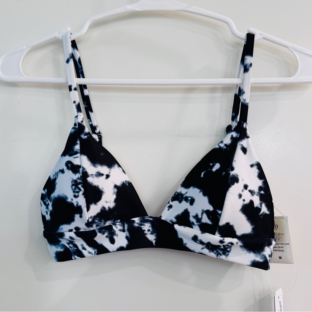 FULL TILT SWIM BIKINI TOP White & Black Size Medium Brand New From Tilly's NWT